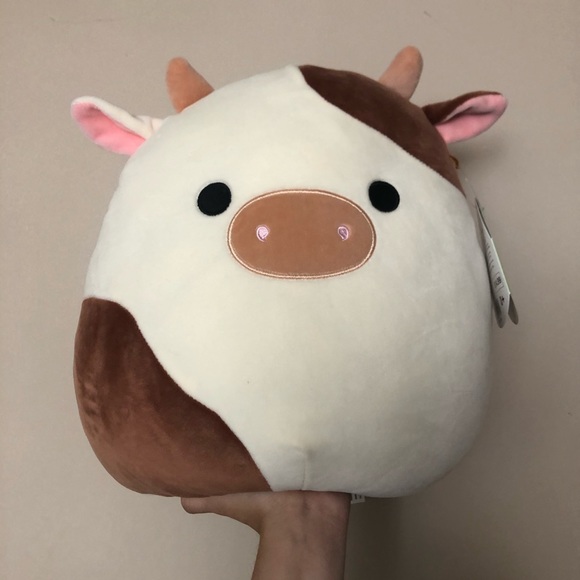 Squishmallow Cow